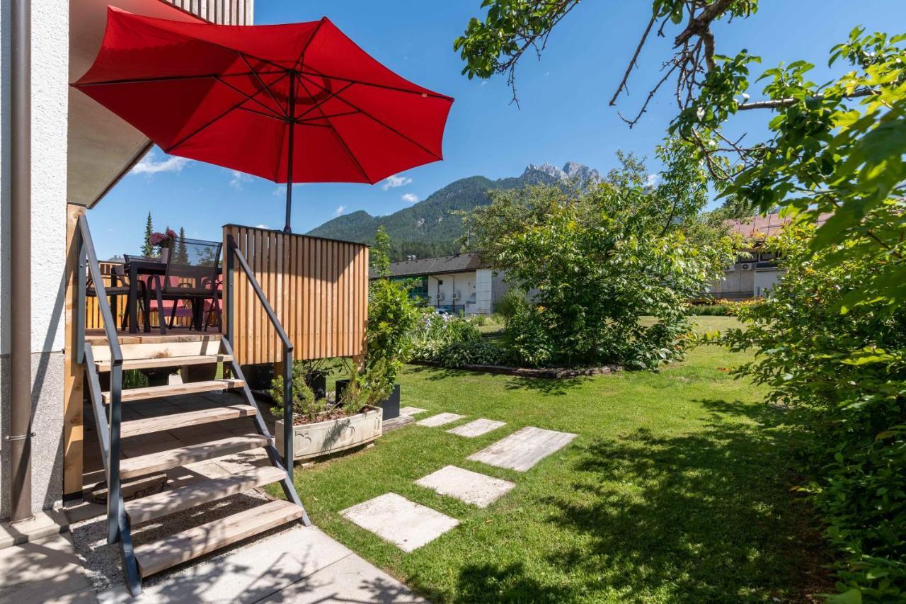 Apartma Pecek Kranjska Gora Ngoại thất bức ảnh