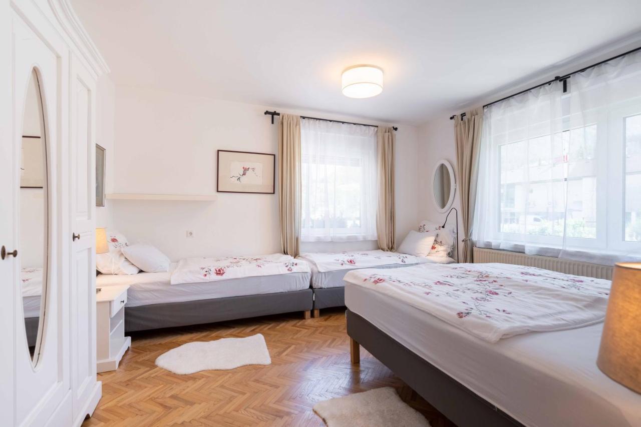 Apartma Pecek Kranjska Gora Ngoại thất bức ảnh
